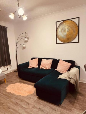 Entire Immaculate 3 Bedrooms House in Blackburn Weekend Away